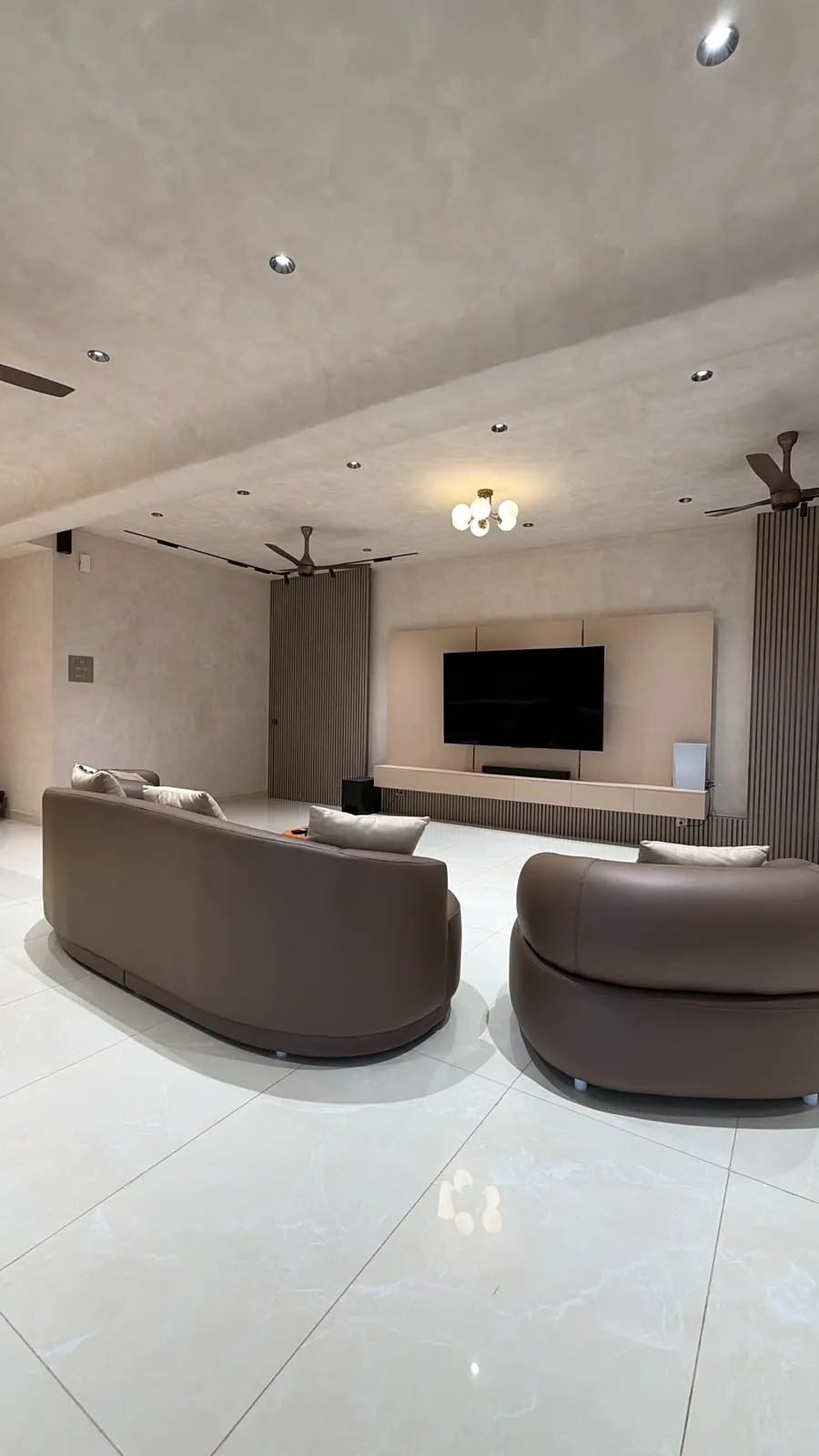 Walnut - View 3