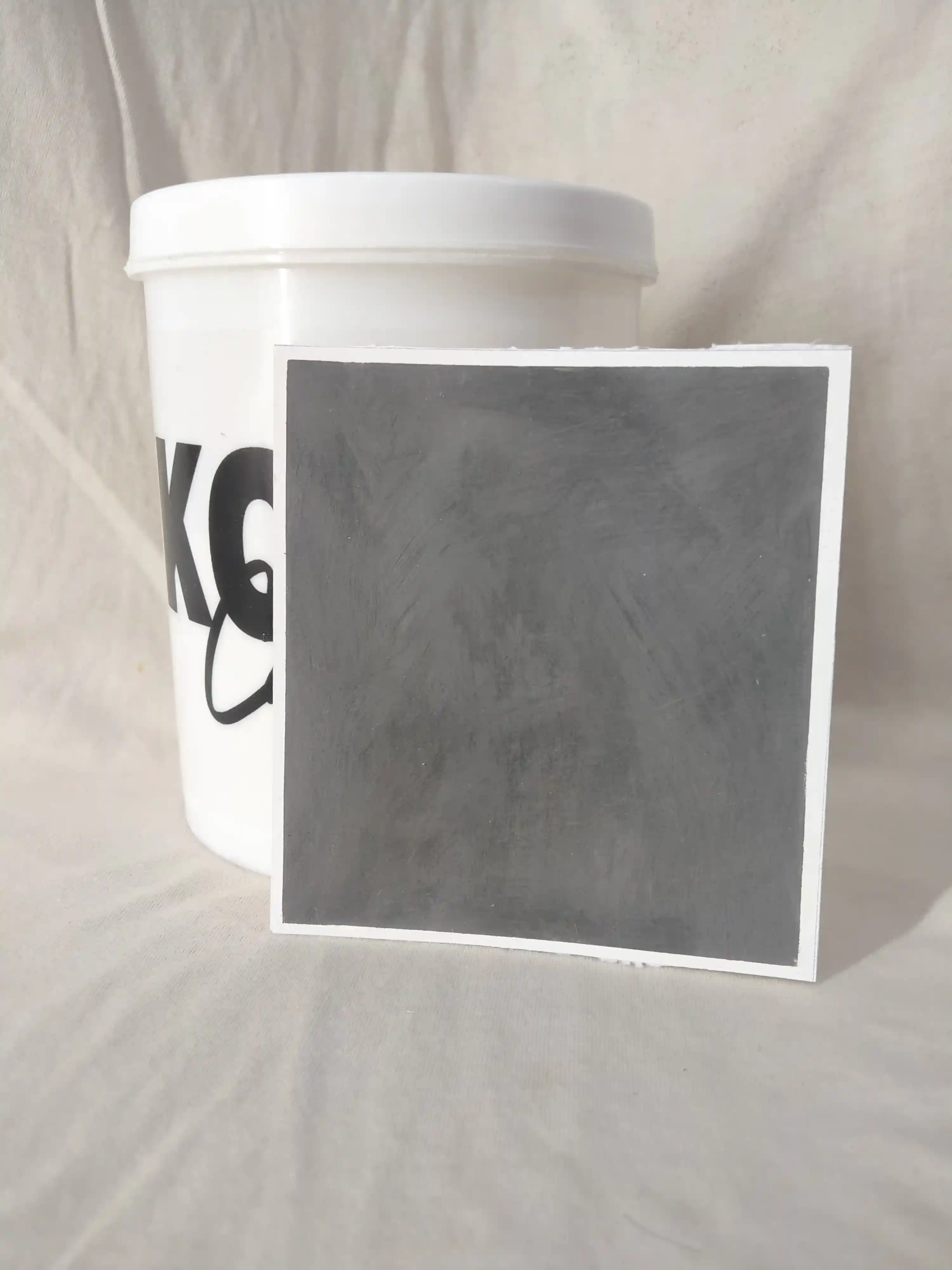 Iridum Concrete Iridum Concrete Lime Wash texture paint